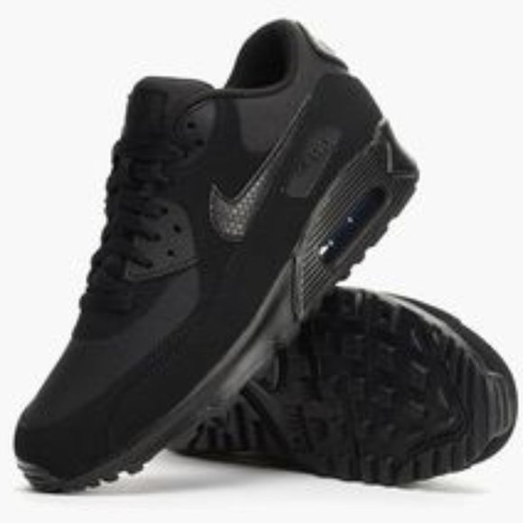 Nike Air Max 90 Children's Leather Triple Black Trainers (2015)